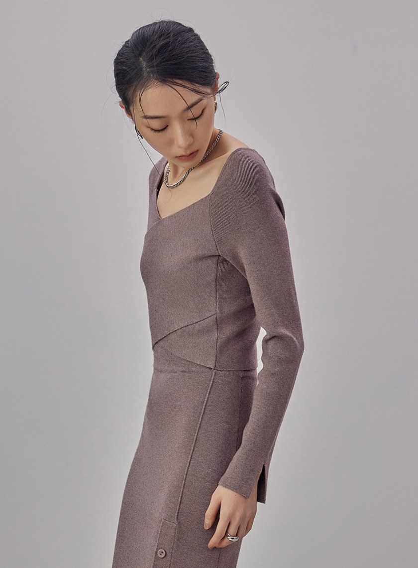 坑條合身針織交叉長袖上衣